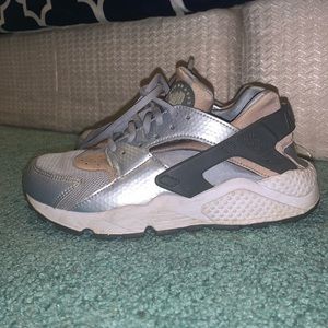 Nike Air Huarache Run